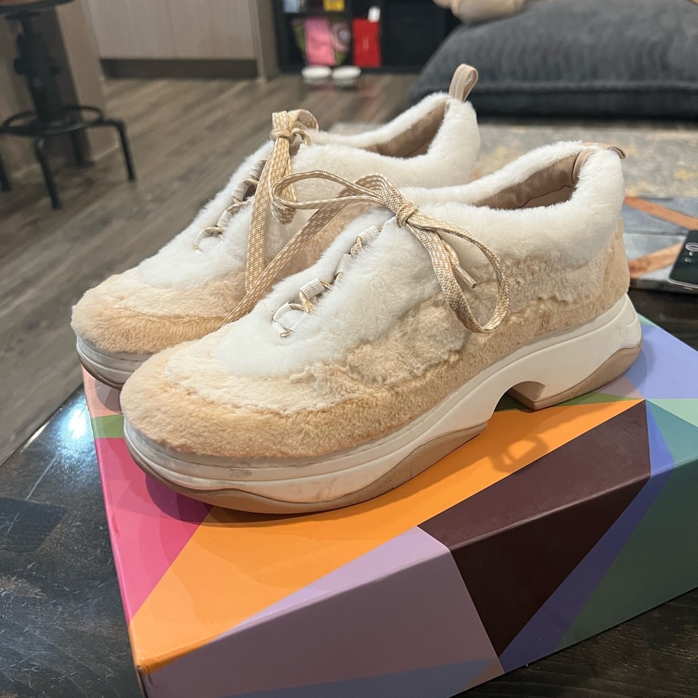 Katy Perry THE FUZZ Sneakers